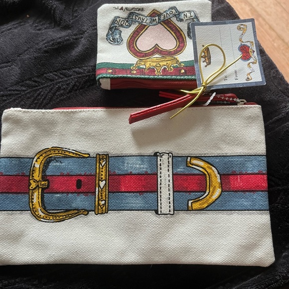 In Love We Trust Pouch Set - Picture 3 of 8